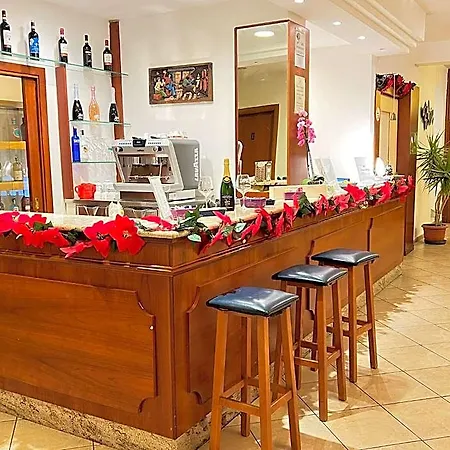 Vico Alto Готель 3*